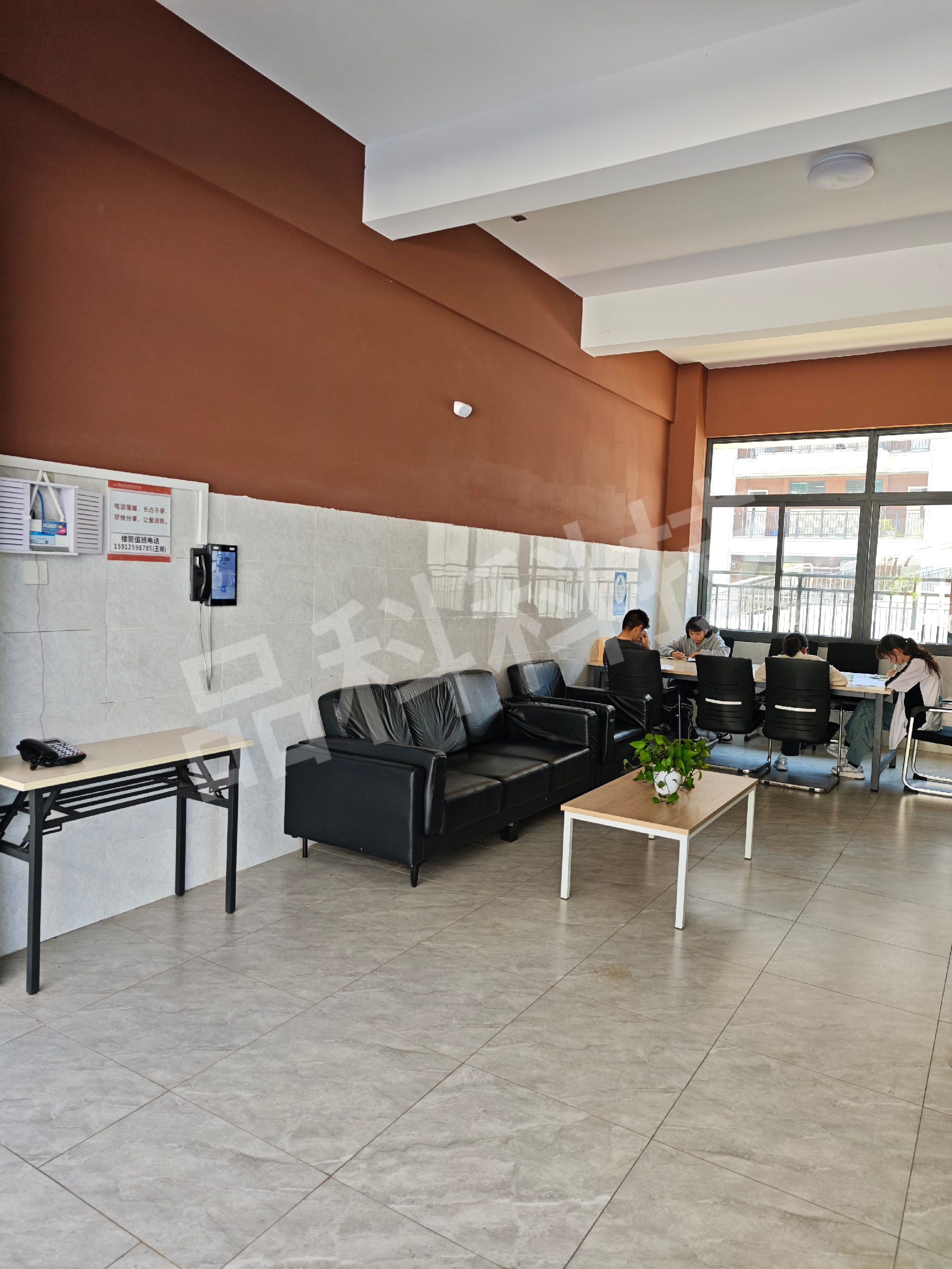 品科校園視頻話(huà)機(jī)